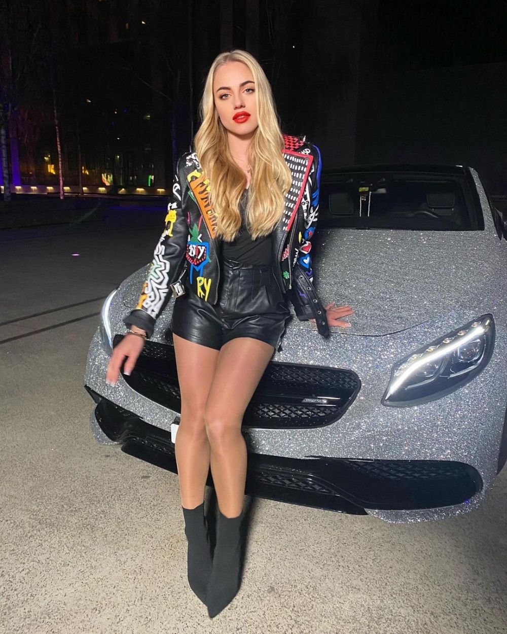 Lovitură teribilă pentru cea mai frumoasă fotbalistă din lume. A ieșit în lacrimi de pe teren, după o accidentare: 