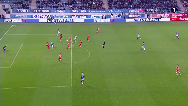 Universitatea Craiova - UTA Arad 2-1! Oltenii au întors rezultatul în repriza secundă și s-au apropiat la șapte puncte de lider_4