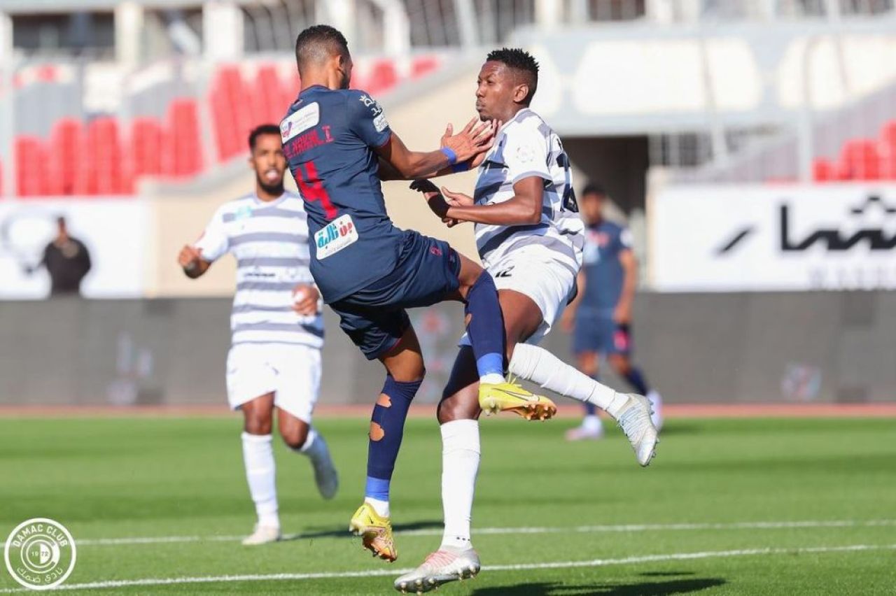 Cosmin Contra, debut cu victorie la Damac. A obținut un succes categoric în fața echipei antrenată de Mirel Rădoi_4