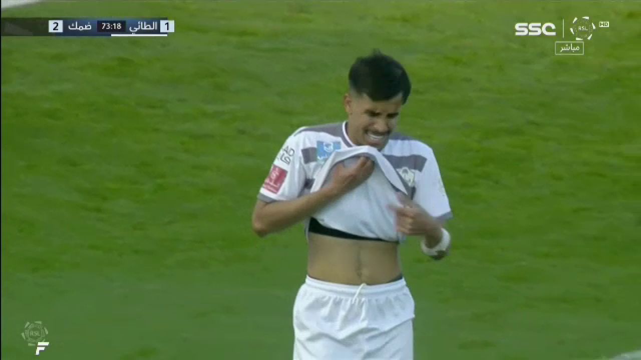 S-a dat autogolul anului în meciul dintre Mirel Rădoi și Cosmin Contra! Faza care l-a lăsat „mască” pe fostul antrenor de la Craiova _4