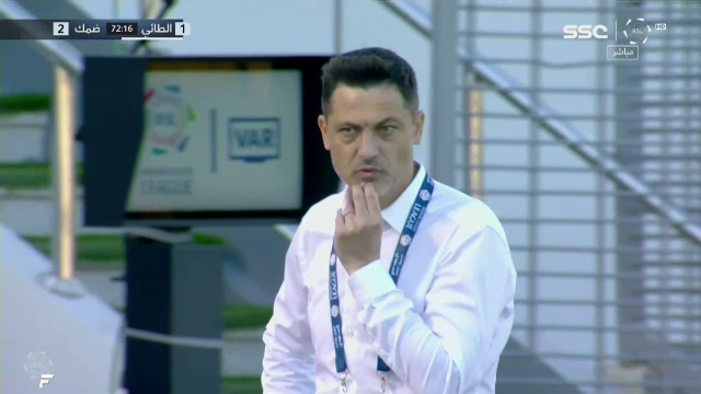 S-a dat autogolul anului în meciul dintre Mirel Rădoi și Cosmin Contra! Faza care l-a lăsat „mască” pe fostul antrenor de la Craiova _12
