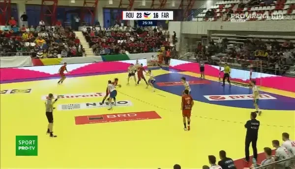 România - Insulele Feroe: ultimele cinci minute din repriza a doua