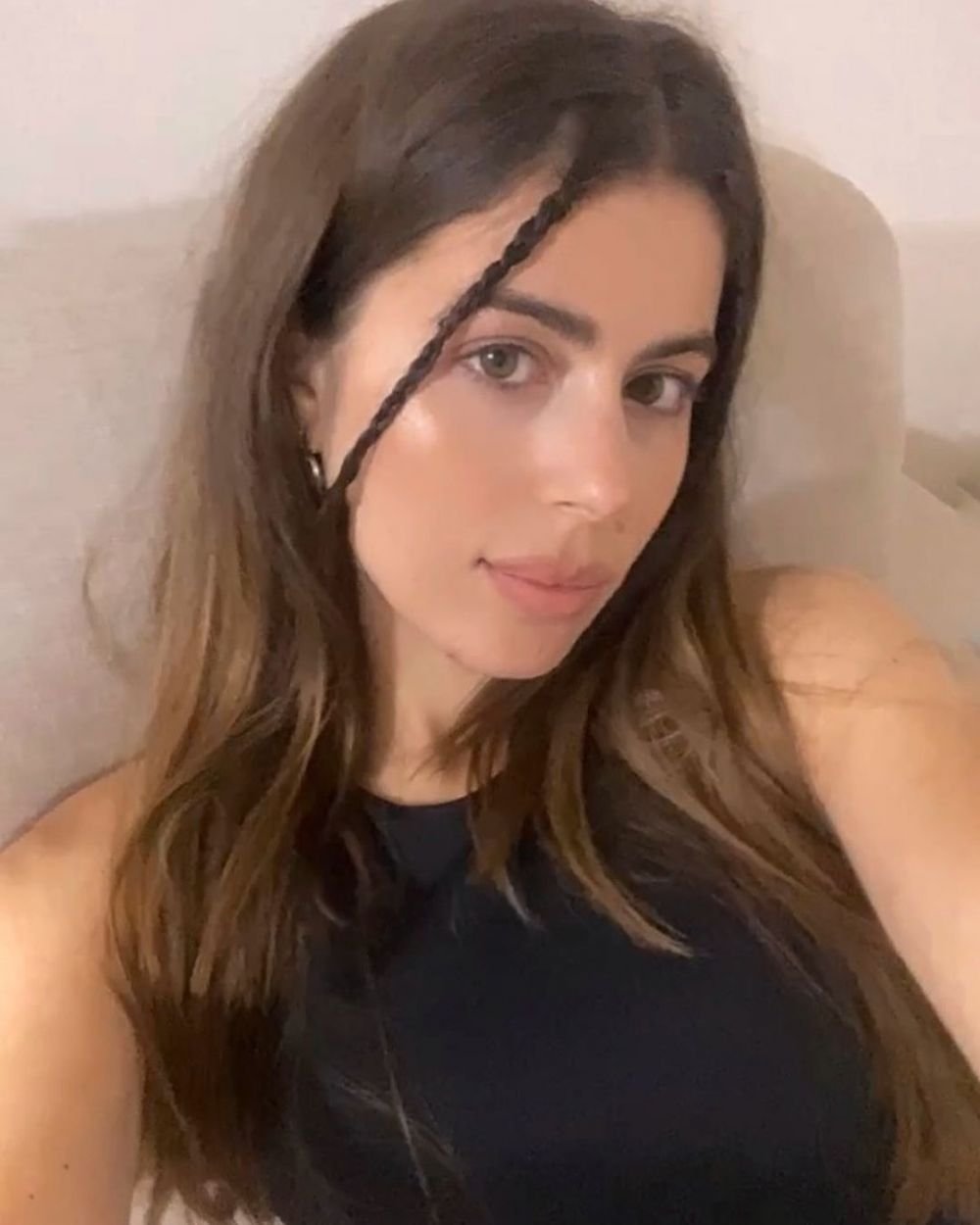 Profesoara de limba engleză, interzisă de soțiile fotbaliștilor din Premier League. Cât de bine arată tânăra care stârnește gelozii_23