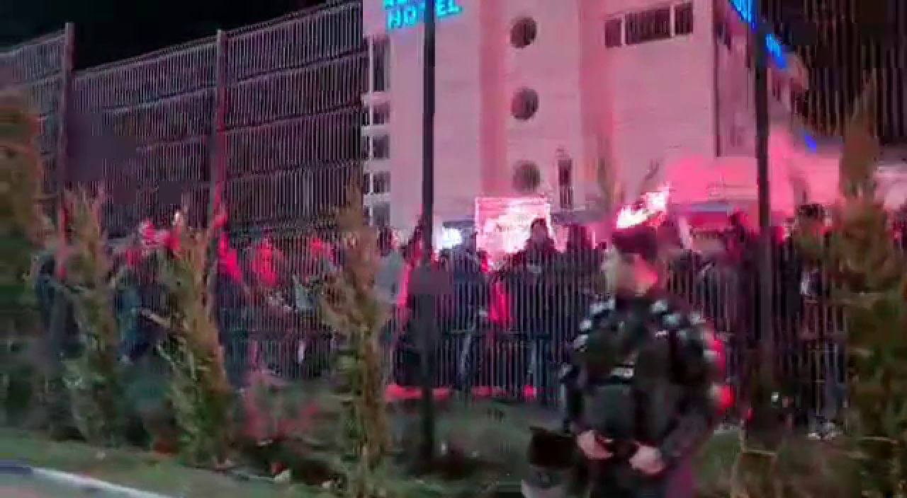 Reacția lui Marius Șumudică după ce galeria Rapidului nu a intrat pe stadion, la Ovidiu: