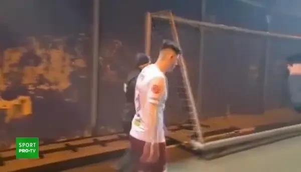 Jucătorii lui Rapid au mers la galerie, după meciul cu Farul Constanța