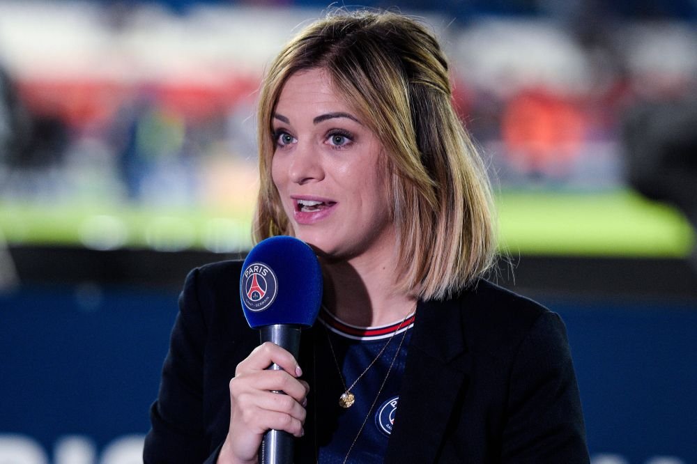 Ea este ziaristă de casă a lui PSG! Cine este frumoasa jurnalistă care face interviuri cu Lionel Messi sau Kylian Mbappe_12