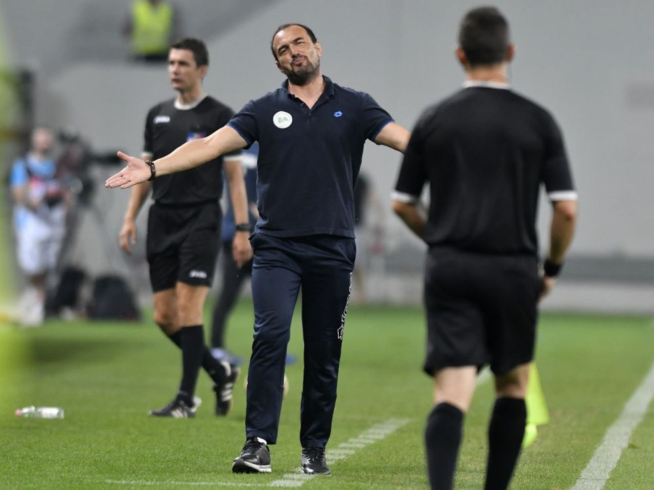 Situație incredibilă în Superliga! Antrenorul secund, numit interimar, „pricipalul” n-a primit nici măcar un telefon_4