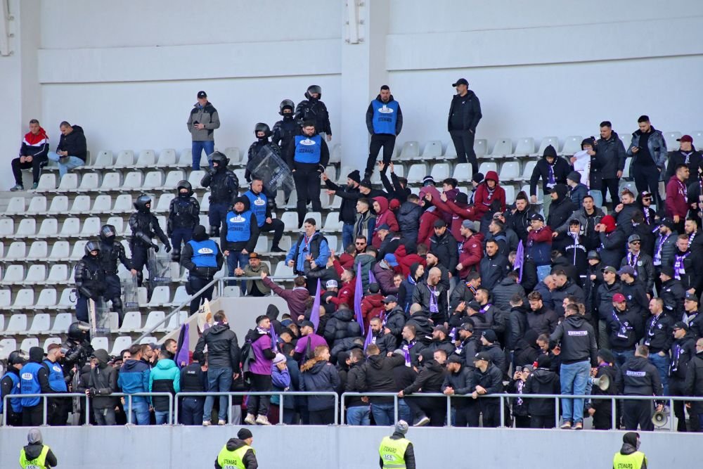 Cum s-au șicanat galeriile lui Dinamo și Poli Timișioara. Bănățenii, ajutați de fanii rapidiști în deplasarea la București_4