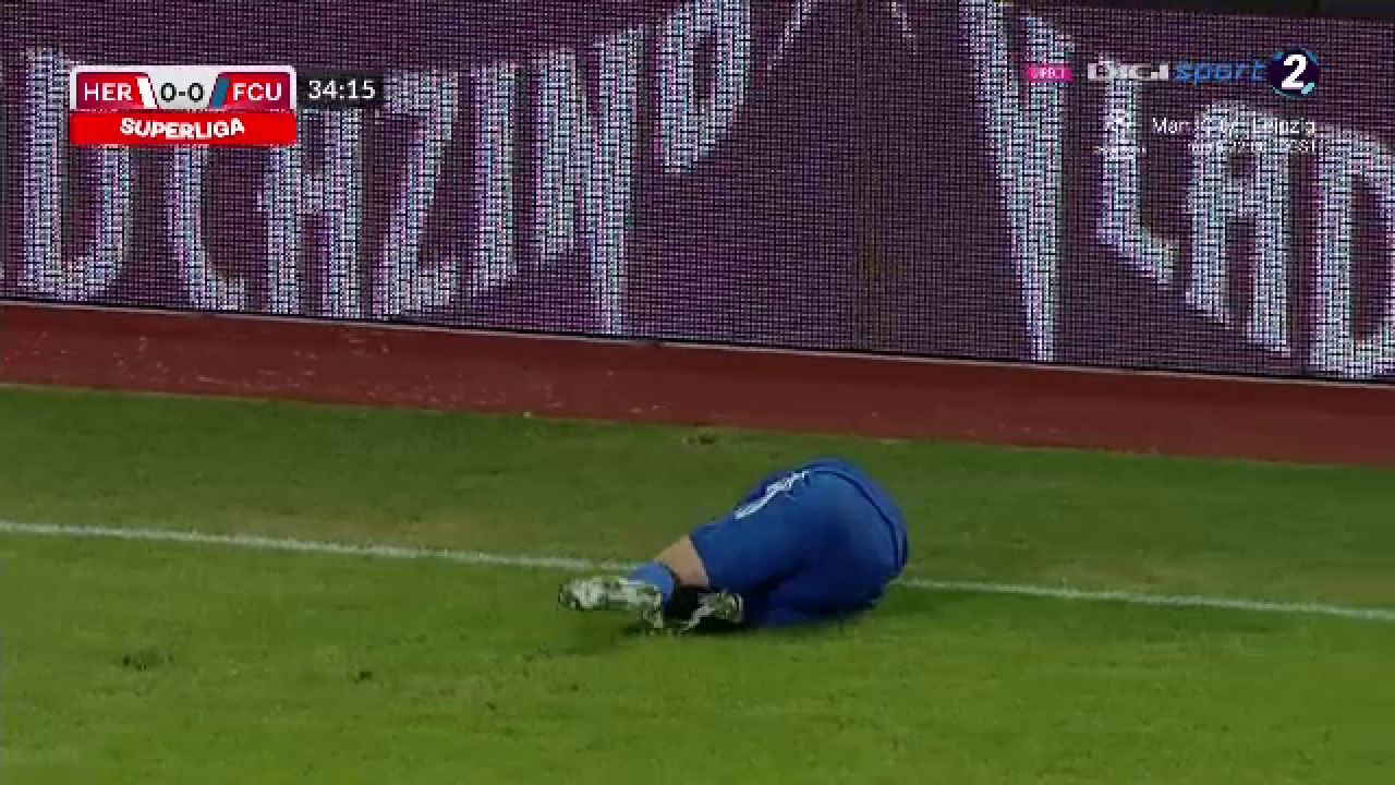 Pierdere uriașă pentru FCU Craiova! William Baeten a ieșit pe brațe de pe teren, în urma unui fault teribil _1