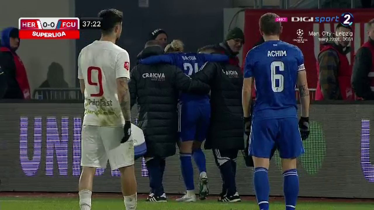 Pierdere uriașă pentru FCU Craiova! William Baeten a ieșit pe brațe de pe teren, în urma unui fault teribil _12