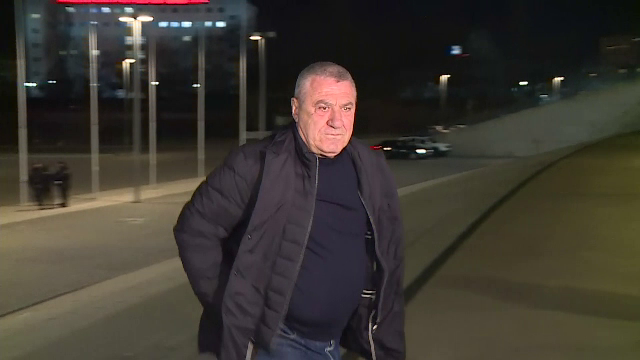 Ioan Becali a confirmat interesul pentru 'perla' lui Hagi de la Farul! Mai mulți agenți au asistat la FCSB - Sepsi _5
