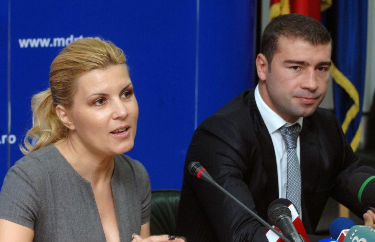 Mesajul din închisoare al Elenei Udrea după moartea lui Rudel Obreja. Ambii au fost condamnați în dosarul ”Gala Bute”_2