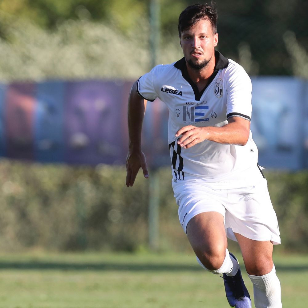 Internaționalul rom&acirc;n rezervă &icirc;n Serie C și așteptat de Gheorghe Hagi la Farul Constanța a debutat la noua echipă!