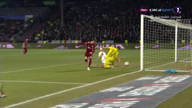 CFR Cluj - U Cluj 4-0 | Au pus mână de la mână! Victorie clară pentru echipa lui Petrescu în derby-ul orașului_5