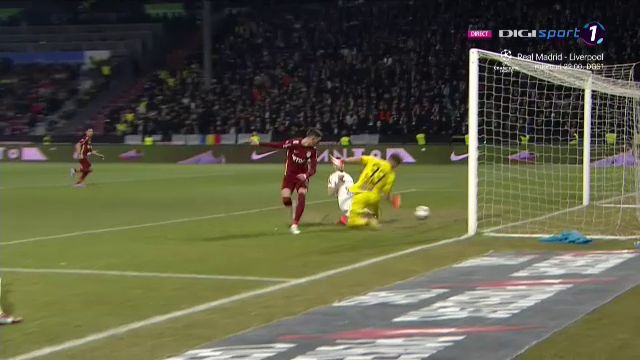 CFR Cluj - U Cluj 4-0 | Au pus mână de la mână! Victorie clară pentru echipa lui Petrescu în derby-ul orașului_5