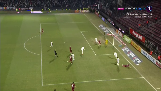 CFR Cluj - U Cluj 4-0 | Au pus mână de la mână! Victorie clară pentru echipa lui Petrescu în derby-ul orașului_6
