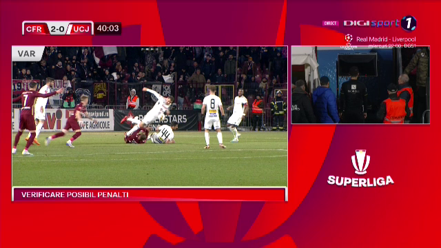 Fază controversată în CFR Cluj - U Cluj! Marcel Bîrsan a consultat VAR-ul și a acordat penalty_2
