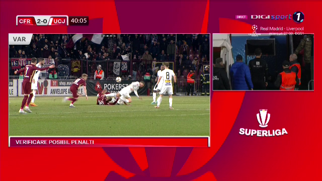 Fază controversată în CFR Cluj - U Cluj! Marcel Bîrsan a consultat VAR-ul și a acordat penalty_5