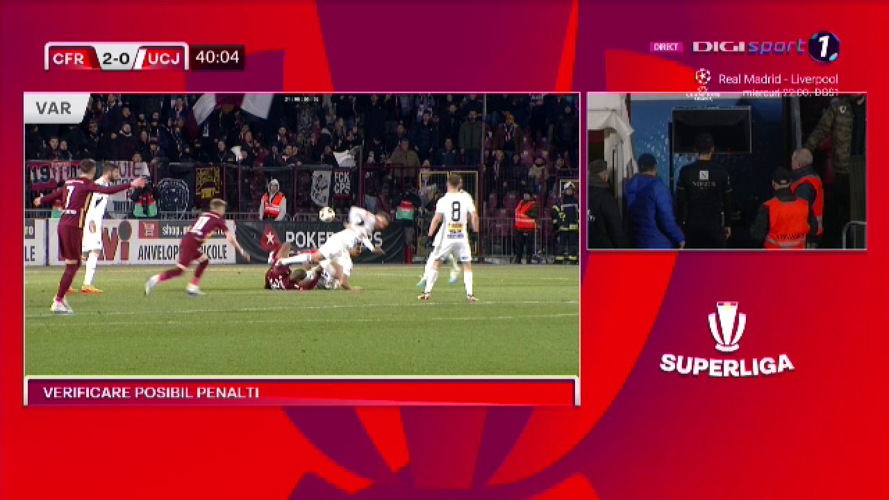 Fază controversată în CFR Cluj - U Cluj! Marcel Bîrsan a consultat VAR-ul și a acordat penalty_6