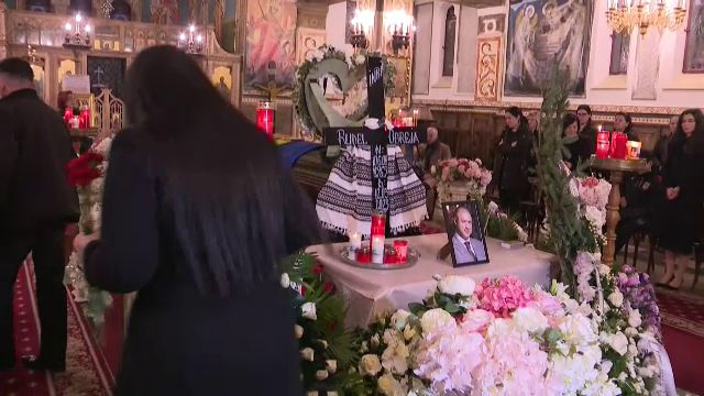 „Acum un an se antrena mai tare decât sportivii!” Imagini emoționante de la priveghiul lui Rudel Obreja_6
