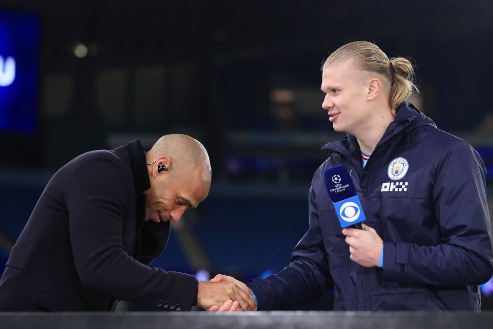 Thierry Henry i-a adresat o întrebare lui Erling Haaland, apoi s-a înclinat în fața norvegianului_7