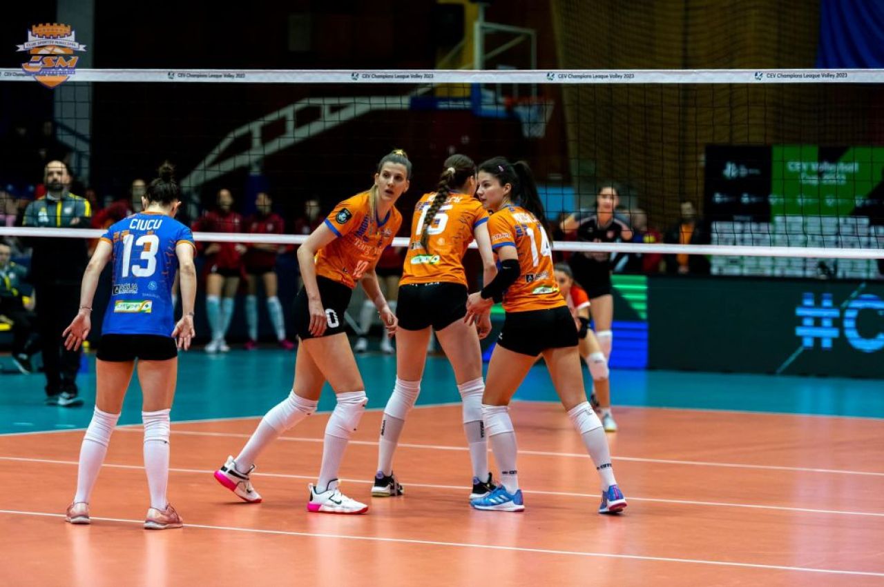 Cum s-a terminat semifinala românească din Cupa CEV, CSM Târgoviște - Volei Alba Blaj_9