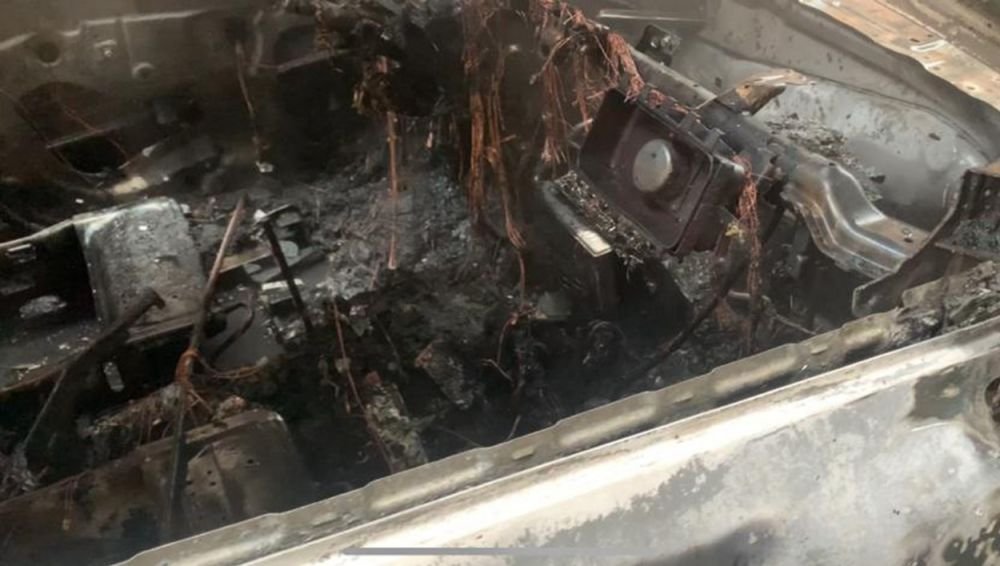 Care civilizație? Scene de război pe străzile din Napoli, cu mașini arse și lupte teribile, între suporterii nemți și forțele de ordine_18