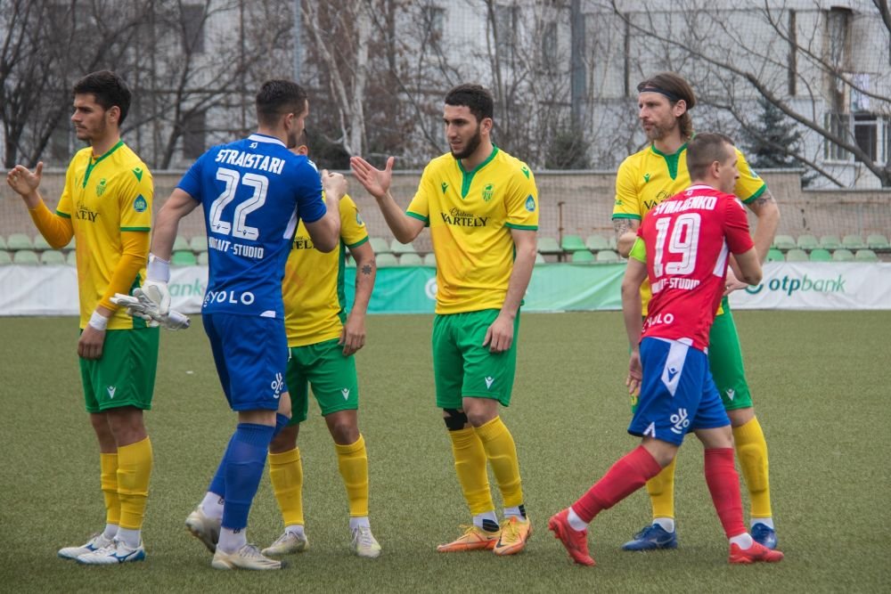 Cine este singurul fotbalist român care se bate la titlu în Republica Moldova + play-off de la zero, indiferent de puncte!_6