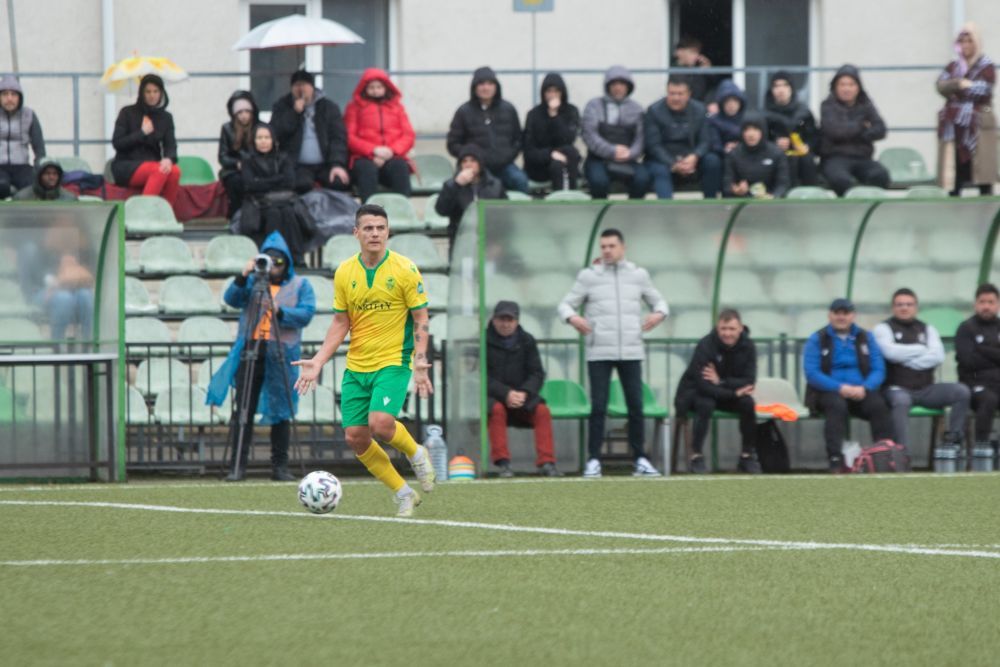 Cine este singurul fotbalist român care se bate la titlu în Republica Moldova + play-off de la zero, indiferent de puncte!_7