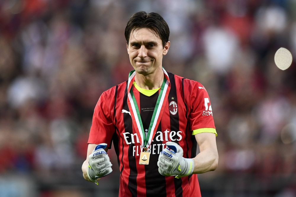 Era mai bine cu &bdquo;Tătă&rdquo;?! C&acirc;te meciuri a c&acirc;știgat AC Milan de la revenirea lui Mike Maignan