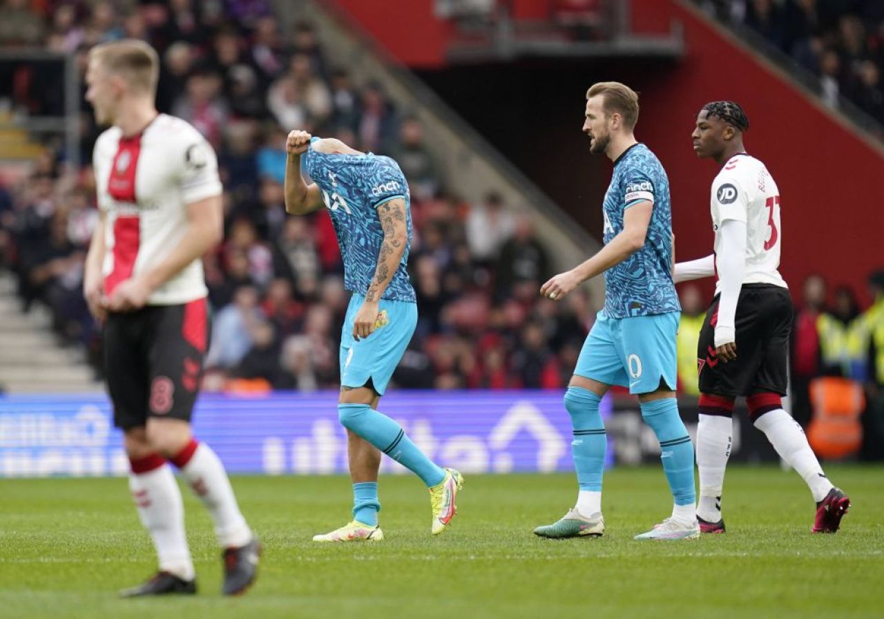 Accidentare cumplită pentru Richarlison! Fotbalistul lui Spurs a ieșit plângând de pe teren_13
