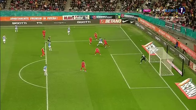 Jovan Show! Markovic i-a ridiculizat pe fundașii de la FCSB și a înscris superb _5