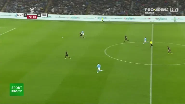 Julian Alvarez realizează „dubla” în Manchester City - Burnley (Pro Arena & VOYO)