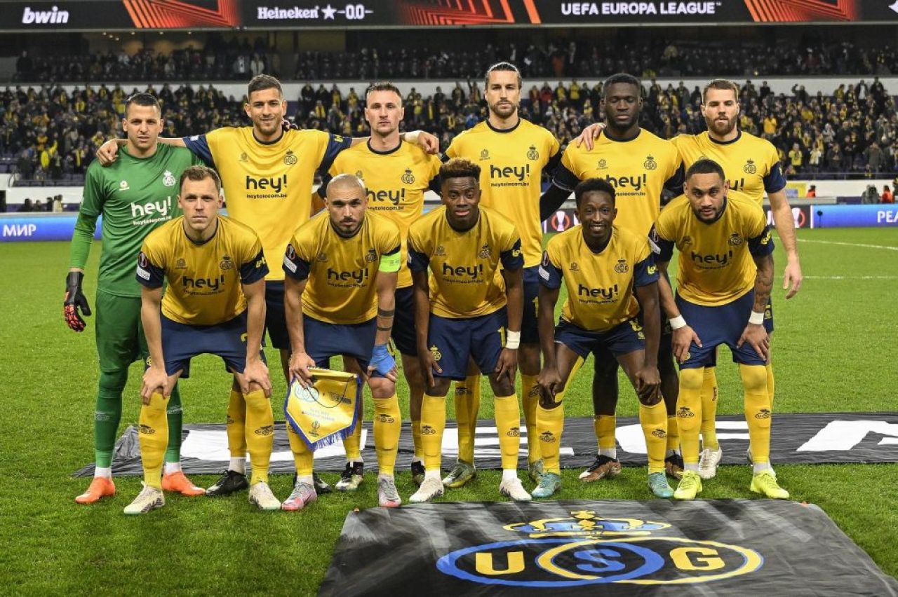 Magia fotbalului. Au stat 48 de ani în Liga 2, acum luptă în sferturile Europa League. Patronul a devenit miliardar din poker_2