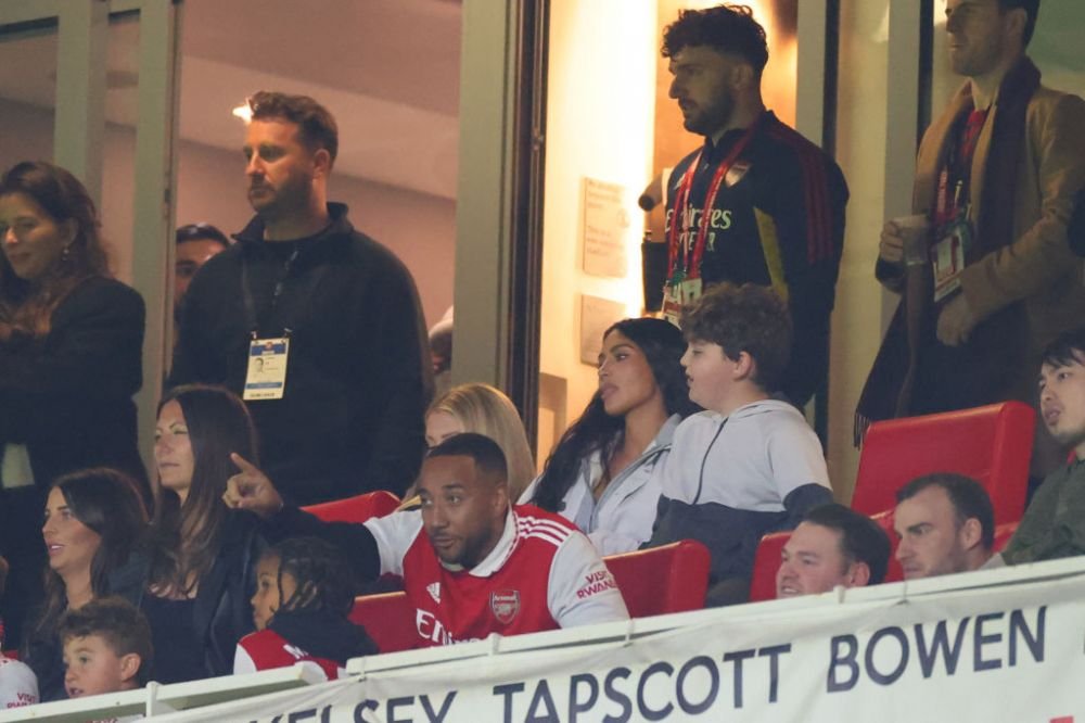 Kim Kardashian, sunată de Bukayo Saka după ce Arsenal a fost eliminată din Europa League! Ce i-a spus jucătorul _15
