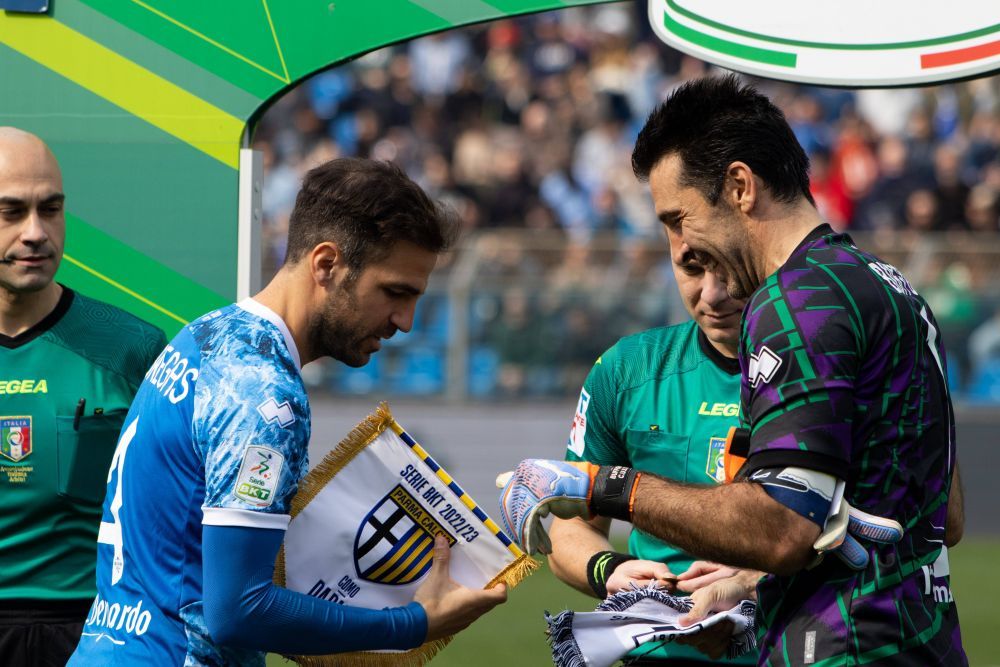 Imagini memorabile cu Cesc Fabregas și Gianluigi Buffon, adversari în Serie B: