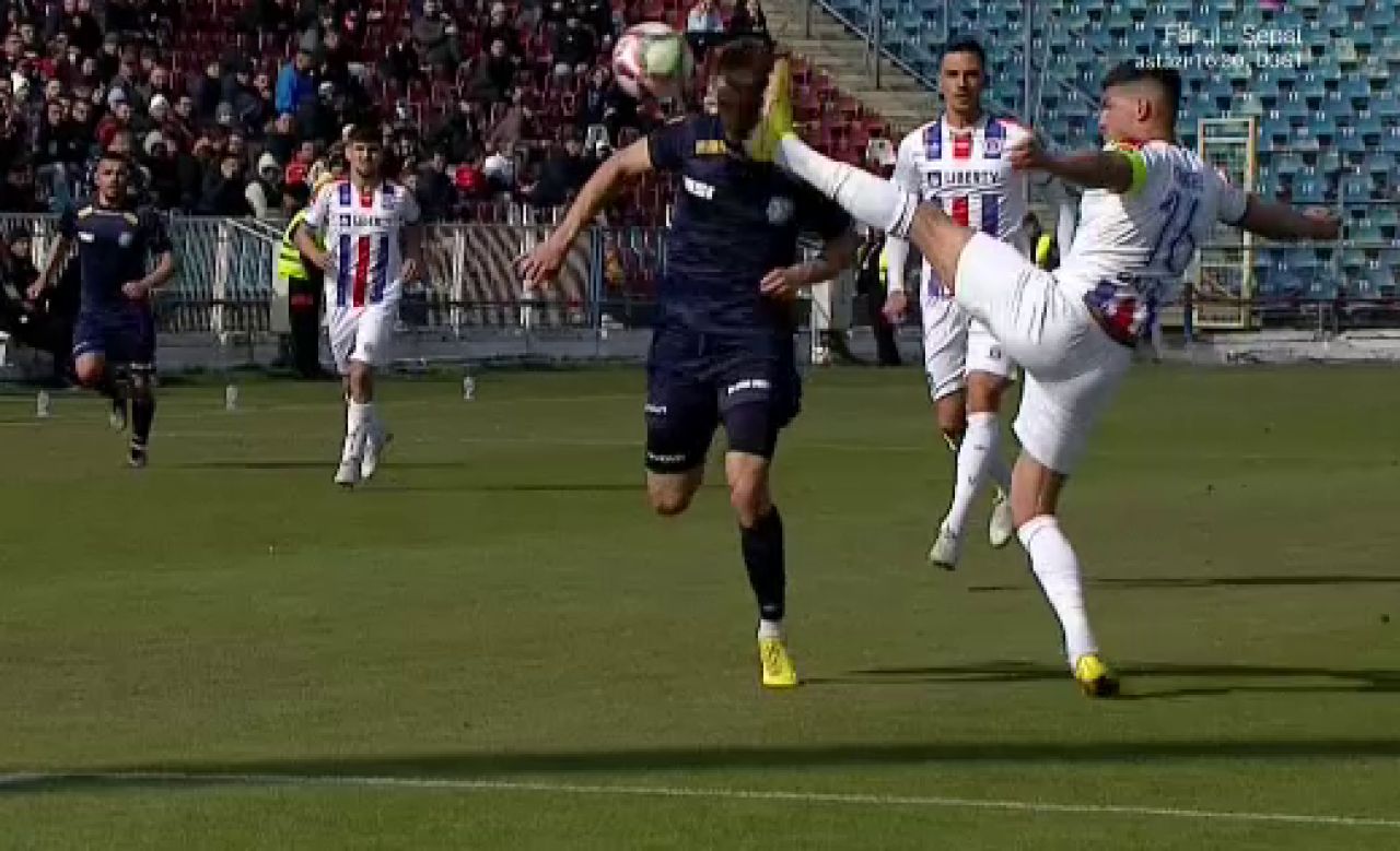 Cum arată Cătălin Itu, după ce a fost făcut KO în Oțelul - Poli Iași 1-2 _5