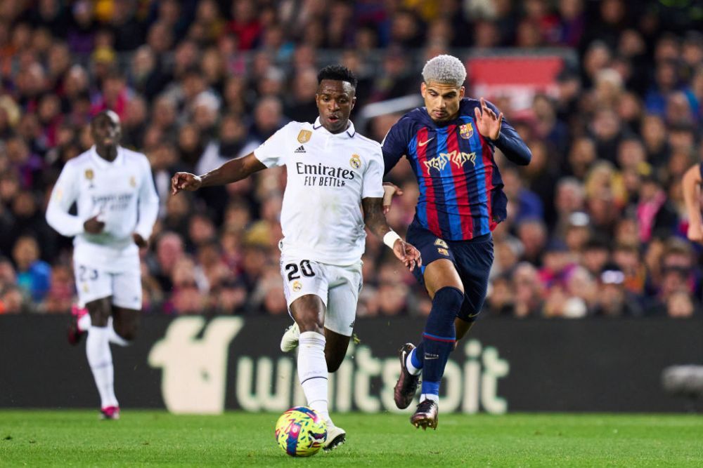 Se întâmplă și la case mai mari! Carlo Ancelotti s-a plâns de VAR după El Clasico: „Avem dubii că a fost ofsaid!” Replica a venit imediat: „E o chestie de știință!” _8