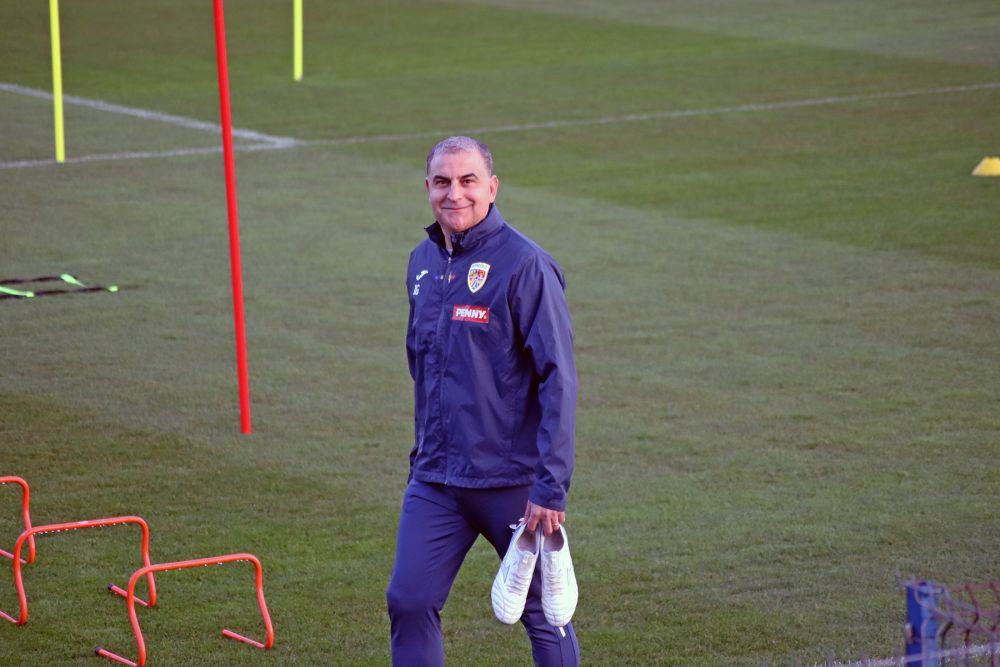 Imagini de la antrenamentul echipei naționale. Au lipsit 11 jucători, printre care toți portarii_12