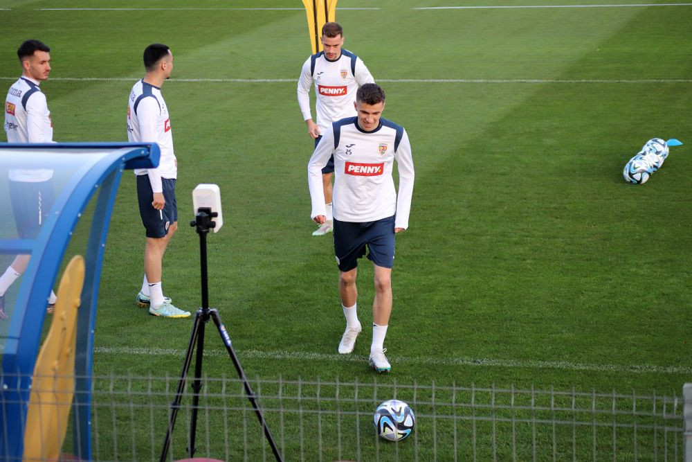 Imagini de la antrenamentul echipei naționale. Au lipsit 11 jucători, printre care toți portarii_18