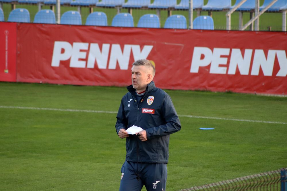 Imagini de la antrenamentul echipei naționale. Au lipsit 11 jucători, printre care toți portarii_26