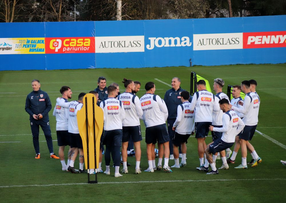 Imagini de la antrenamentul echipei naționale. Au lipsit 11 jucători, printre care toți portarii_46