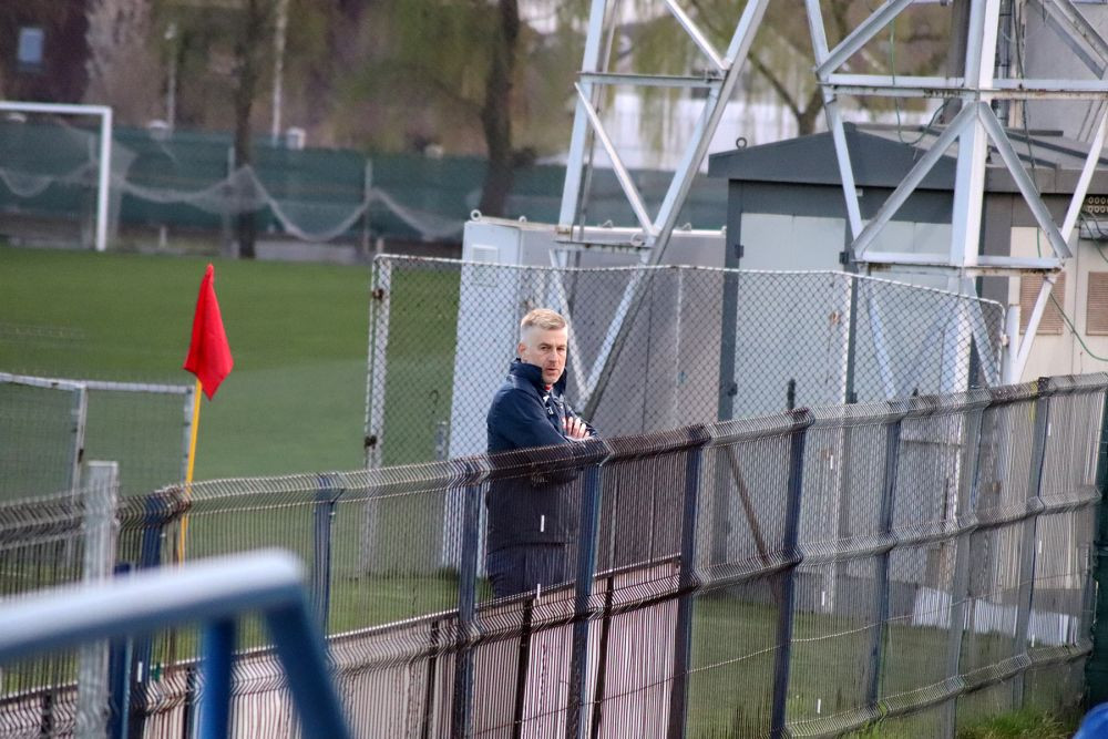 Imagini de la antrenamentul echipei naționale. Au lipsit 11 jucători, printre care toți portarii_71