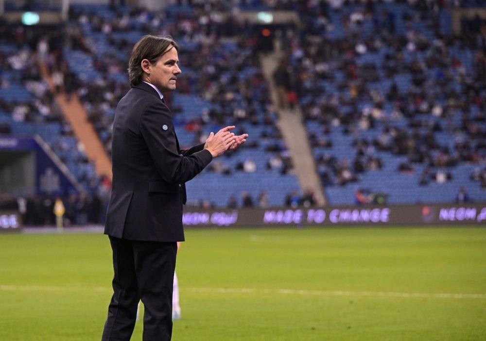 Inter Milano își poate pierde antrenorul și jumătate din lot, în vară! Pe cine vor să aducă 