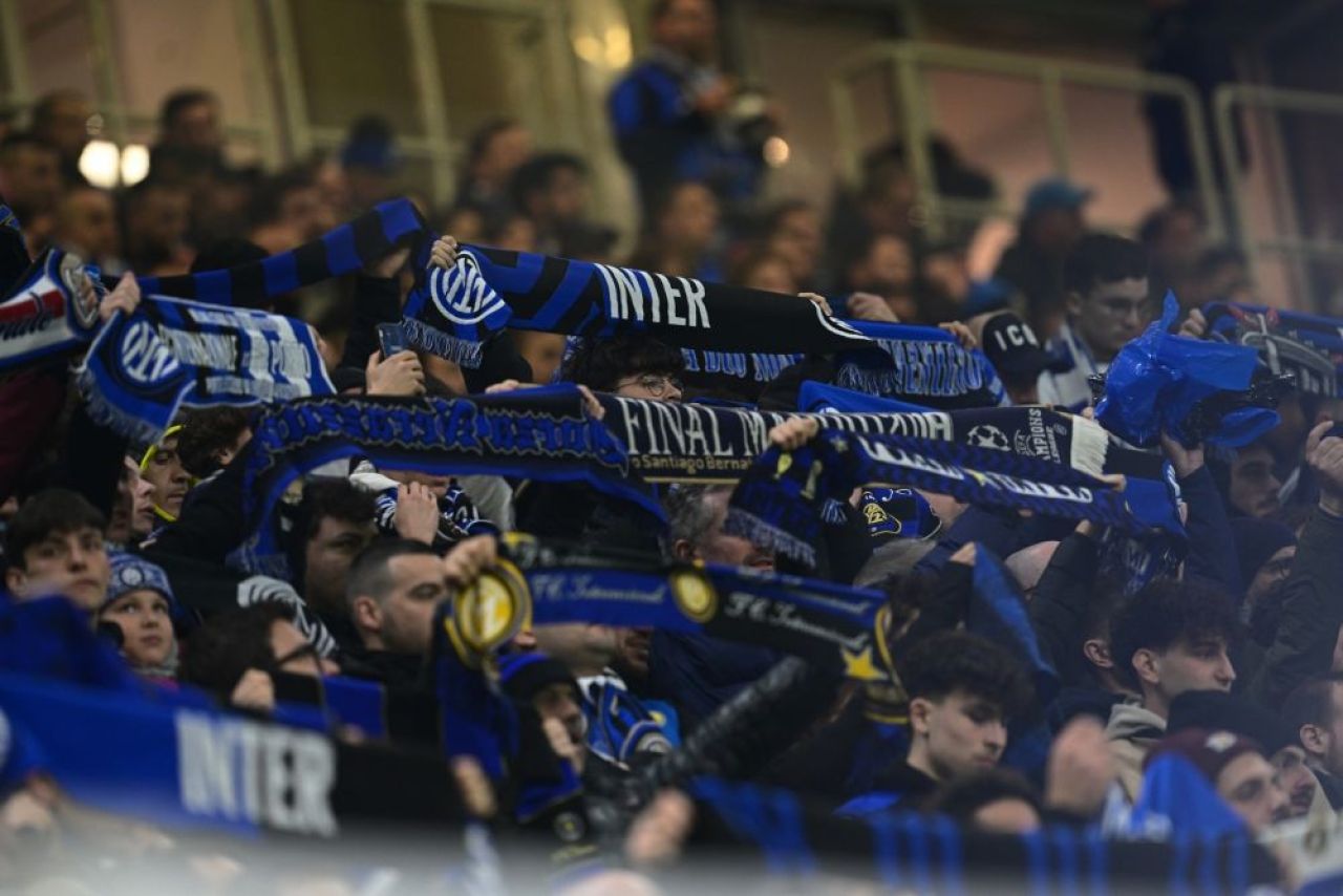 Inter Milano își poate pierde antrenorul și jumătate din lot, în vară! Pe cine vor să aducă