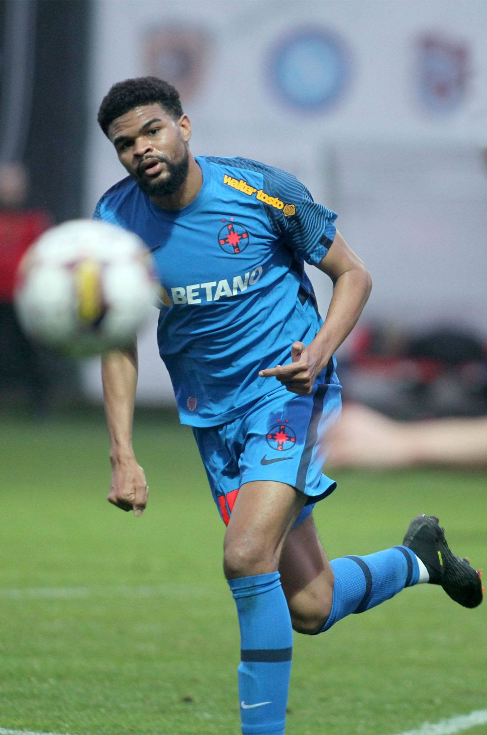 Primul 11 al celor mai buni! Cum arată echipa etapei + Adrian Mutu - antrenorul rundei_4