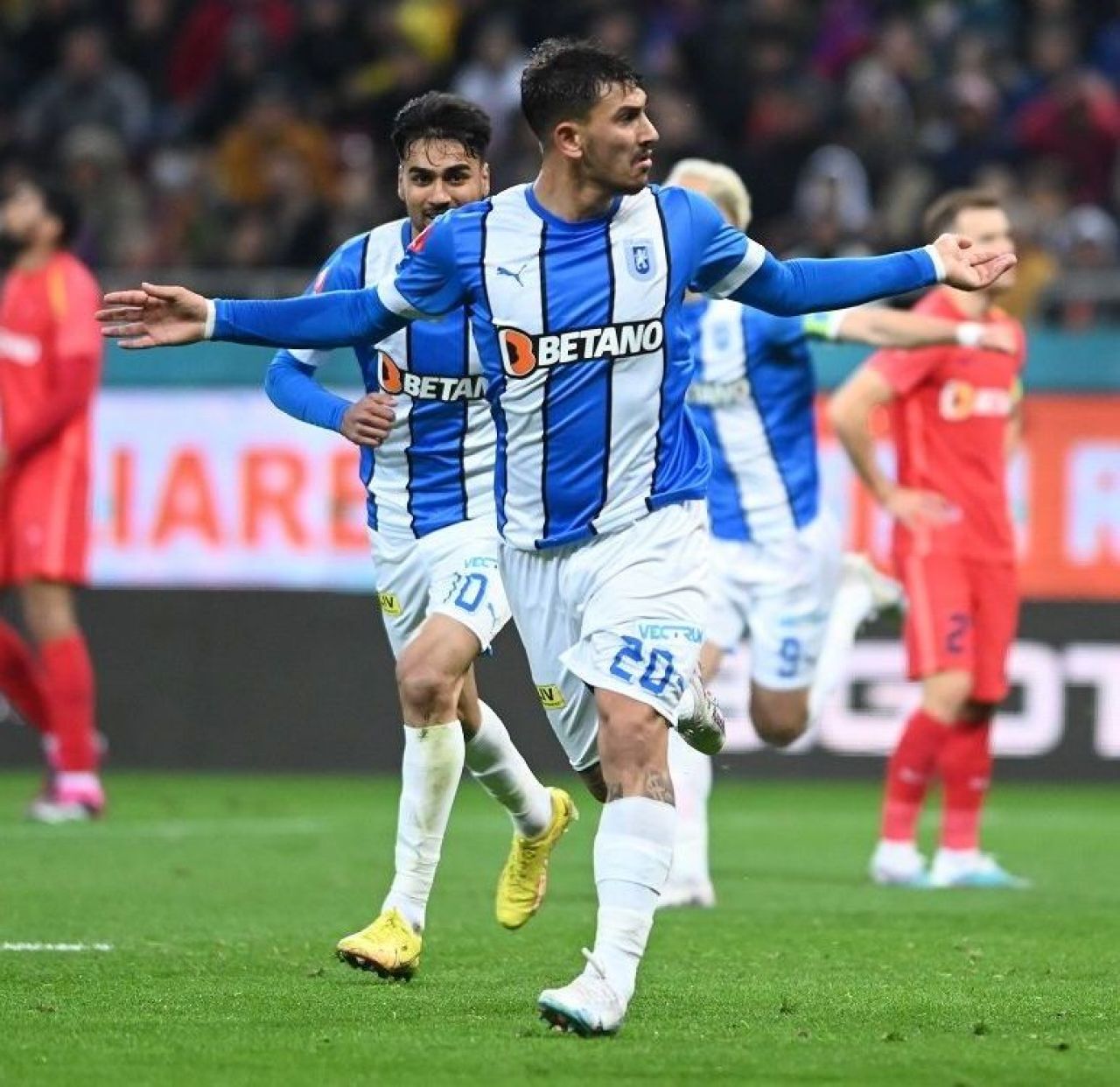 FCSB – Universitatea Craiova 5-4! Un mic avantaj pentru echipa lui Becali. Caramavrov scrie despre cele două formații care ar putea să se bată până la final pentru câștigarea campionatului_5
