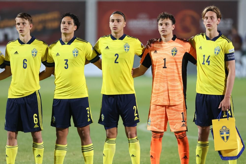 A venit să joace pentru România, nu a fost convocat la ”tricolori” și acum este titular în echipa Suediei!_17