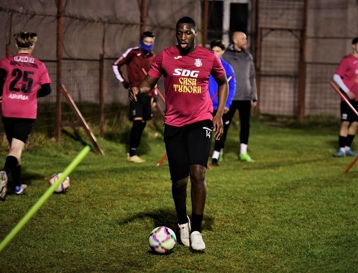 Transfer uluitor la o codașă din Liga 3 din Rom&acirc;nia: fotbalist de națională, cu meciuri &icirc;n La Liga!