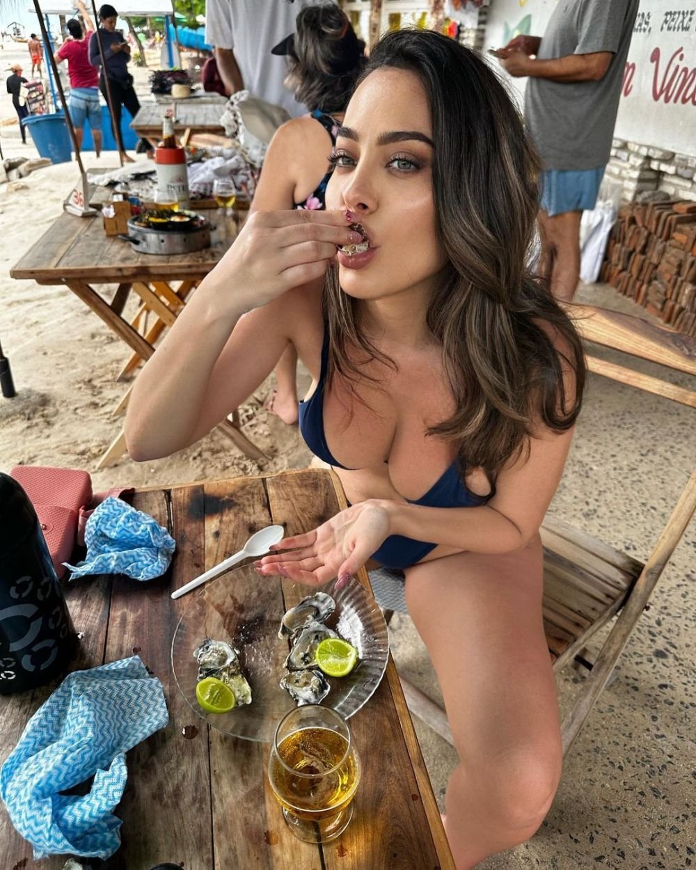 Cea mai sexy fană a lui Napoli i-a pus gând rău lui Khvicha Kvaratskhelia: „Voi avea o relație cu el!” Cum arată actrița_14